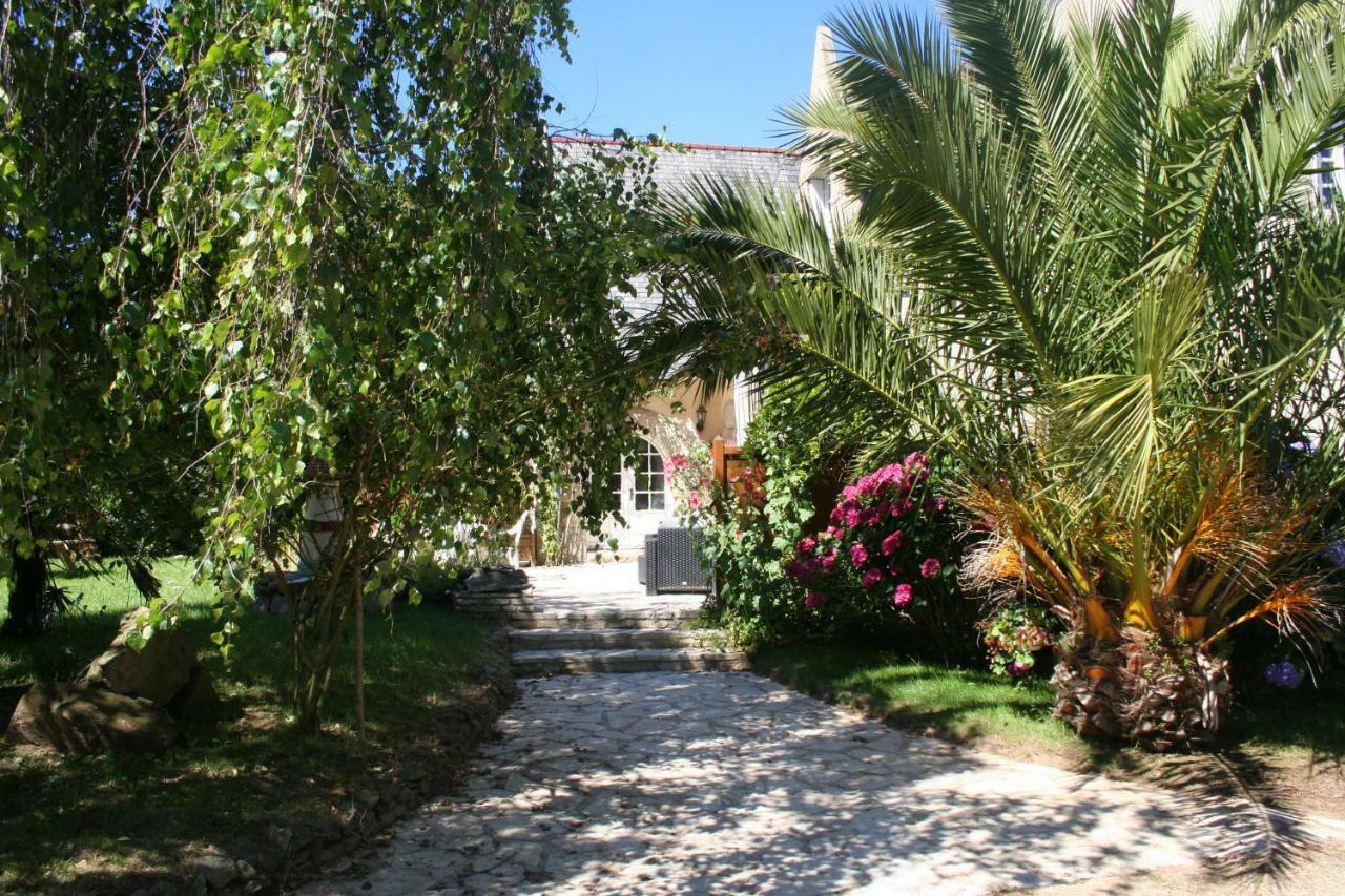 Chez Renee Et Raynal B&B Plounevez-Lochrist ภายนอก รูปภาพ