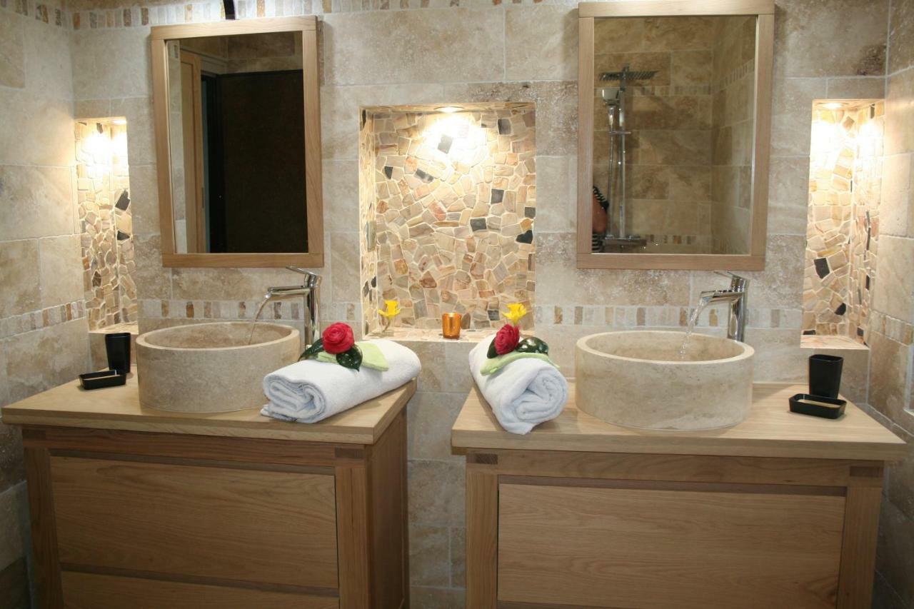 Chez Renee Et Raynal B&B Plounevez-Lochrist ภายนอก รูปภาพ